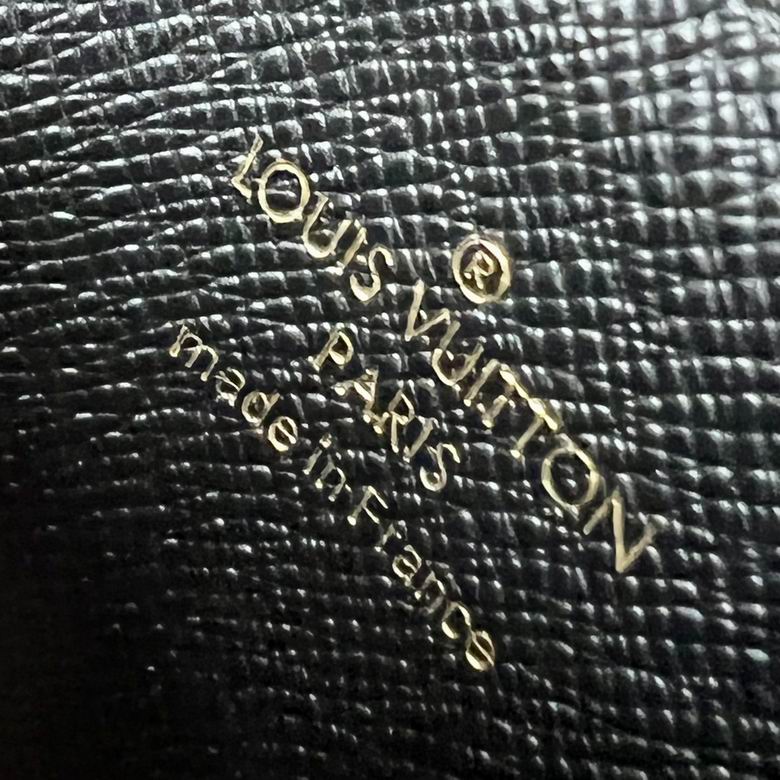 LV Bag 12X9.5X1.5cm 18