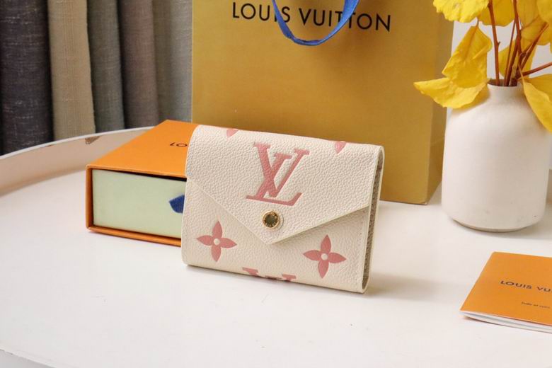 LV Bag 12X9.5X1.5cm