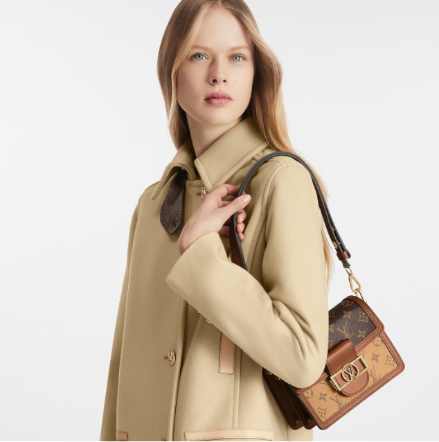 Louis Monogram Reverse Mini Dauphine M44580