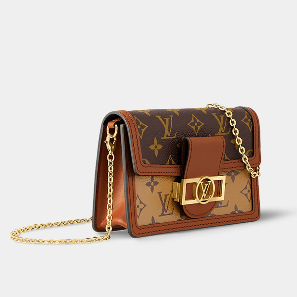 L Portefeuille Dauphine Chain wallet on shoulder Bag M68746