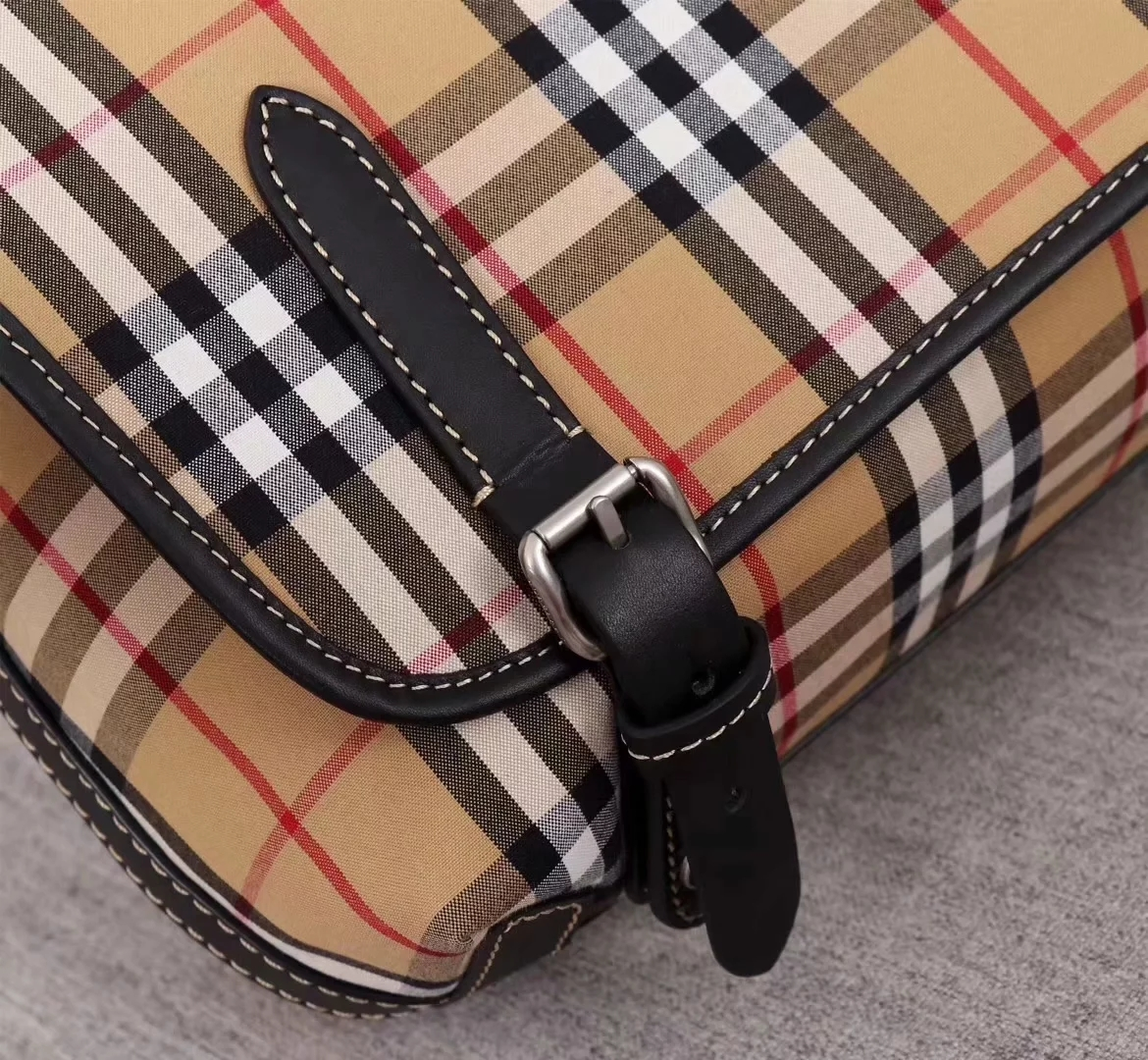 BB Vintage Check and Leather Leather Crossbody Bag Men And Women