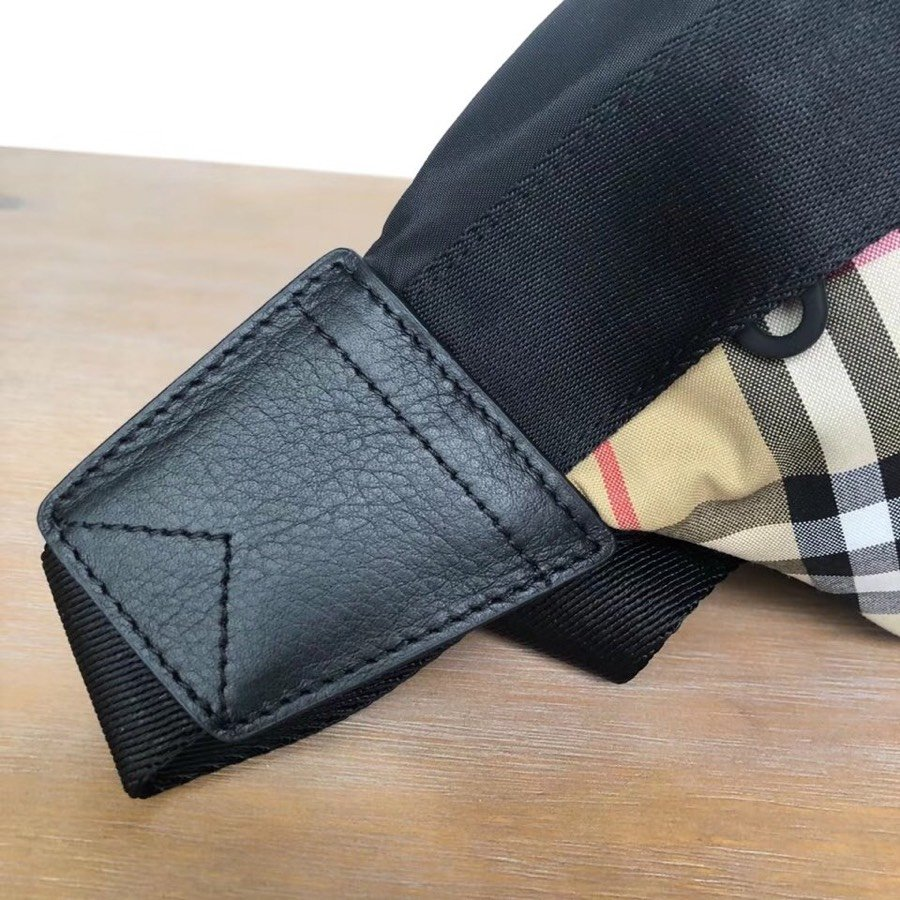 BB Women Medium Vintage Check Bum Bag