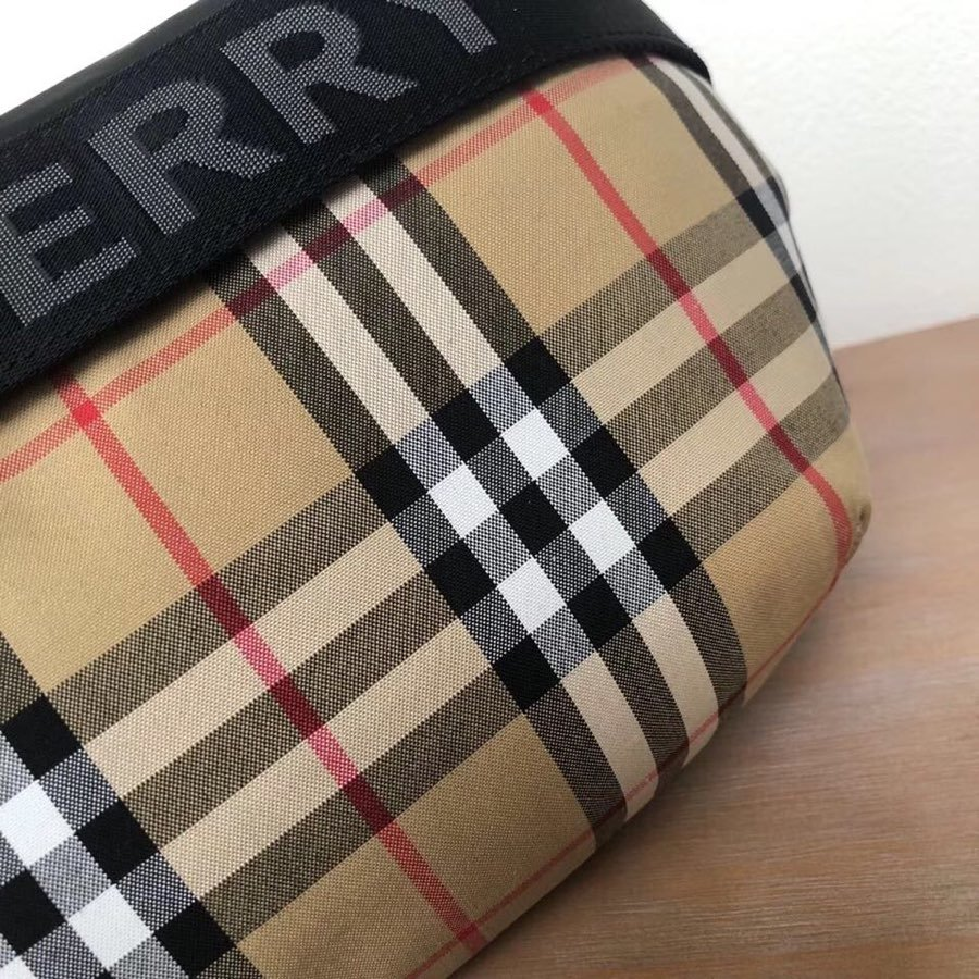 BB Women Medium Vintage Check Bum Bag