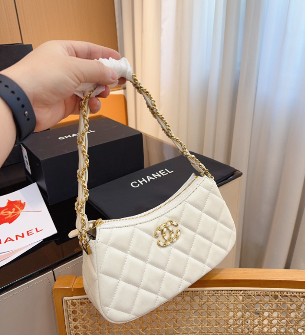 CC Hobo new arrival bag size :23*14cm