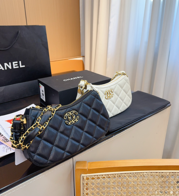 CC Hobo new arrival bag size :23*14cm