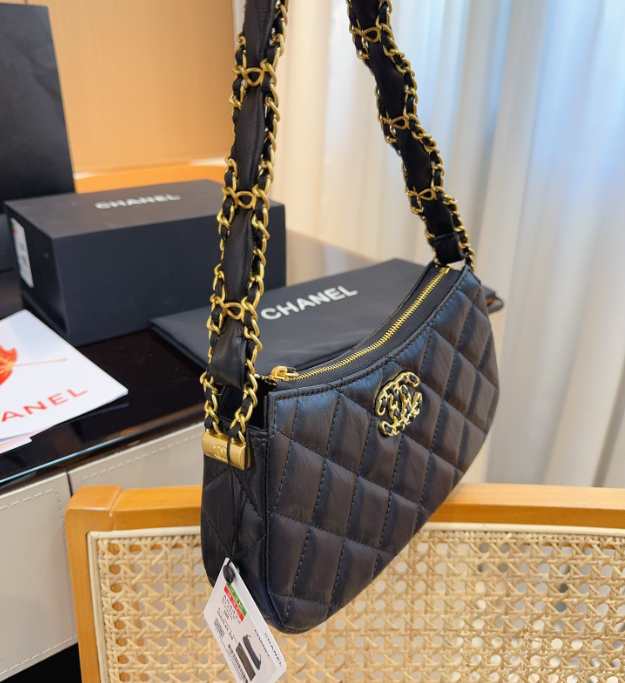 CC Hobo new arrival bag size :23*14cm