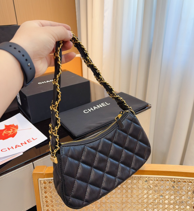 CC Hobo new arrival bag size :23*14cm