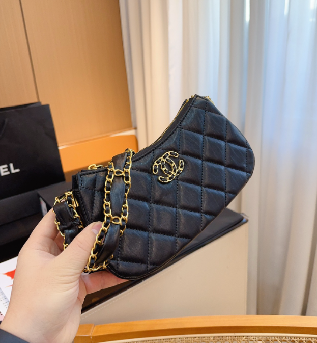 CC Hobo new arrival bag size :23*14cm