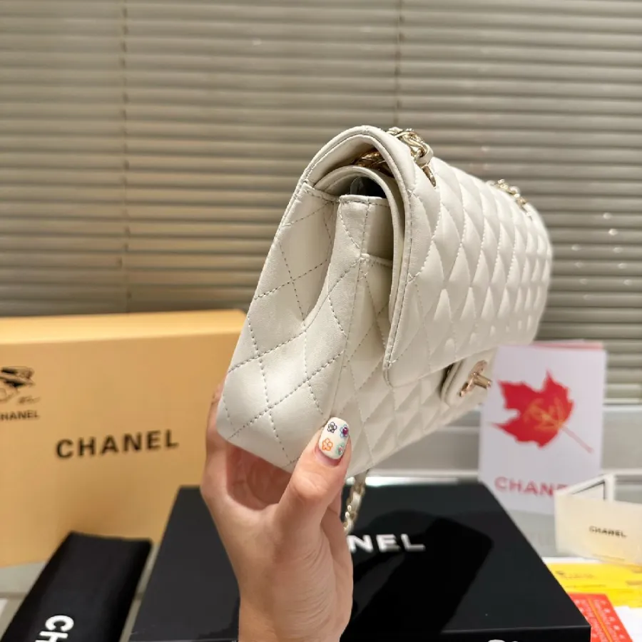 CC CLASSIC FLAP BAG W3817 size: 26*17 CM