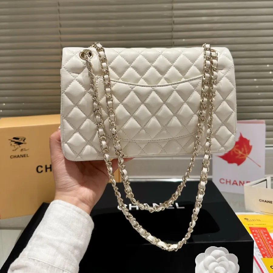 CC CLASSIC FLAP BAG W3817 size: 26*17 CM