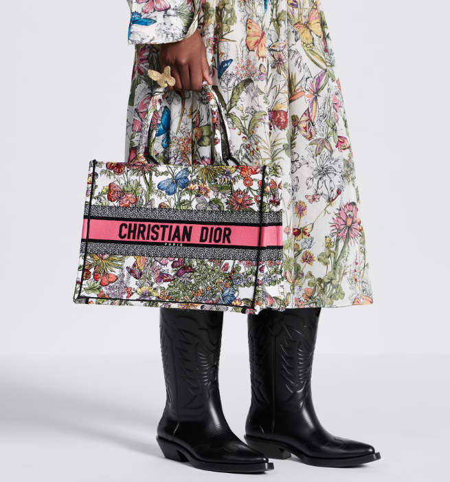 D MEDIUM BOOK TOTE (36 x 27.5 x 16.5 cm)