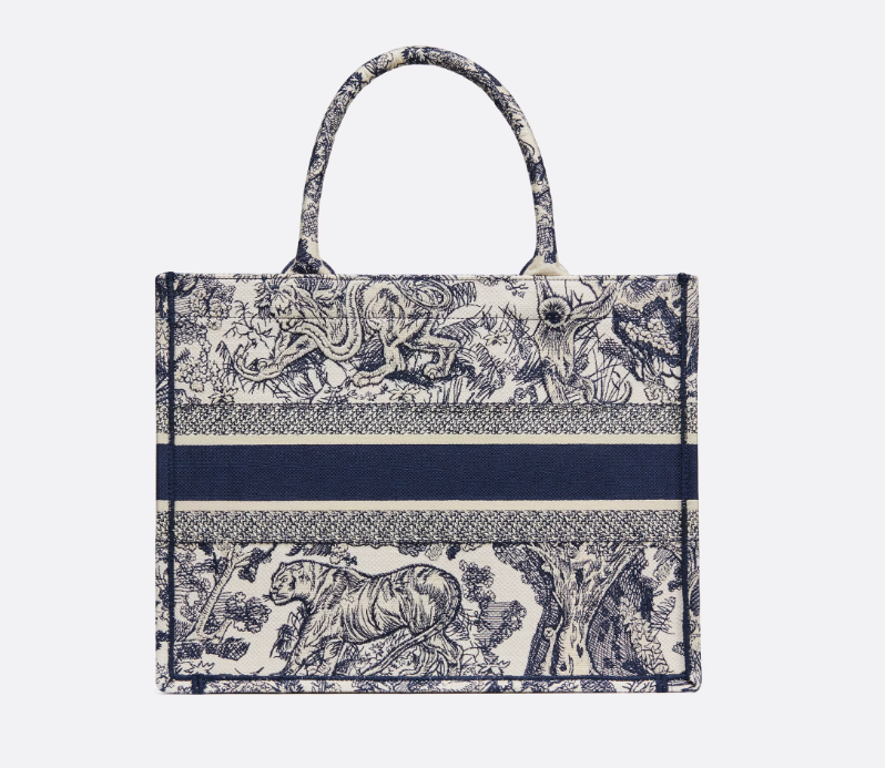 D Medium Book Tote bag size: 36 x 27.5 x 16.5 cm