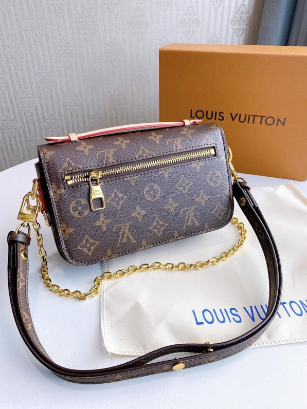 LOUIS POCHETTE M��TIS EAST WEST bag size : 21.5*13.5*6cm