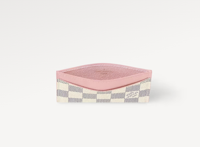 Louis Card Holder Daily wallet size: 11 x 7 x 0.5 cm