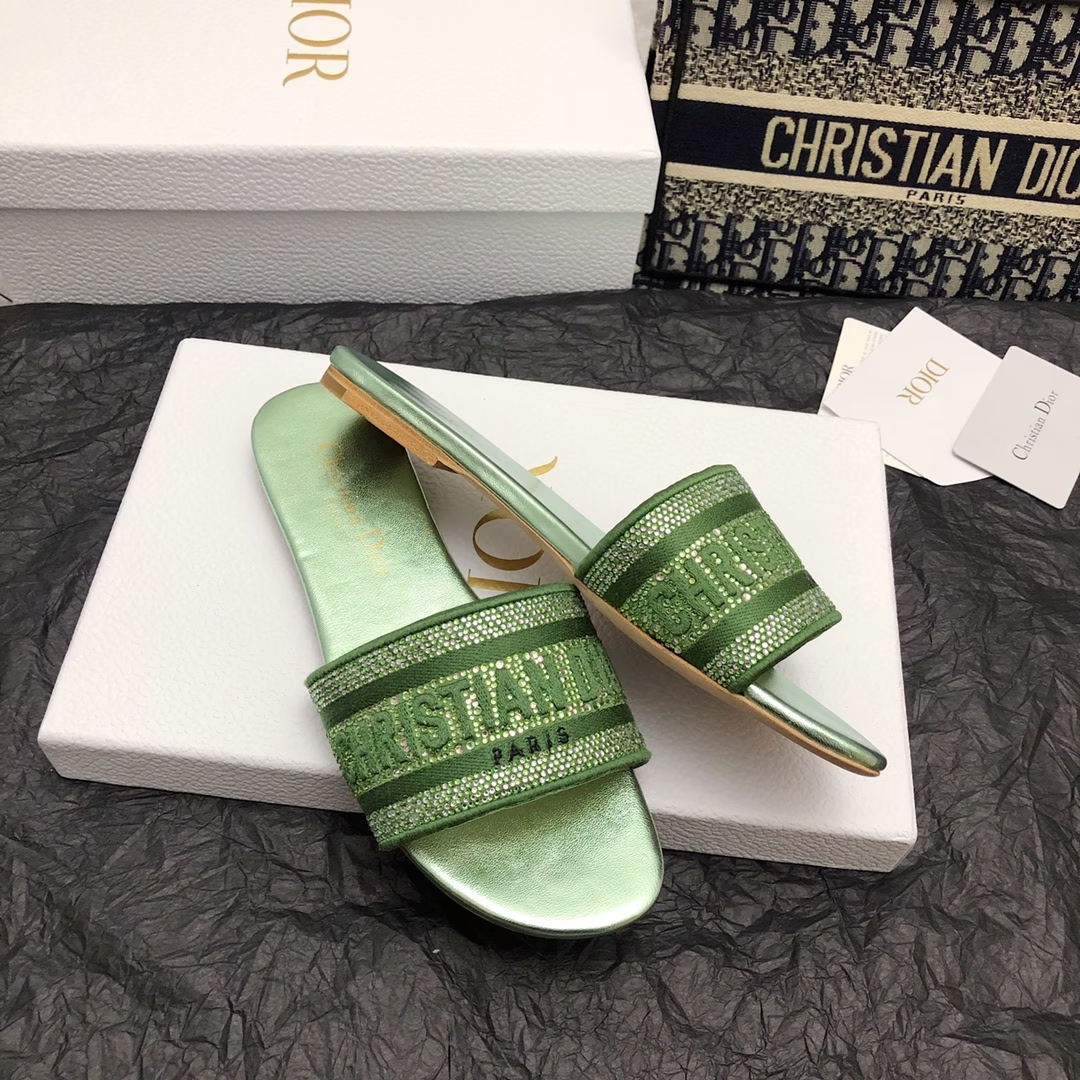 D new arrival women slippers with diamond