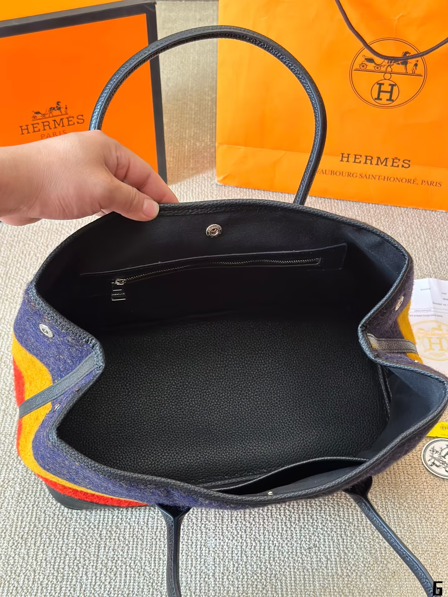 Her new arrival garden bag size; 36*25 cm