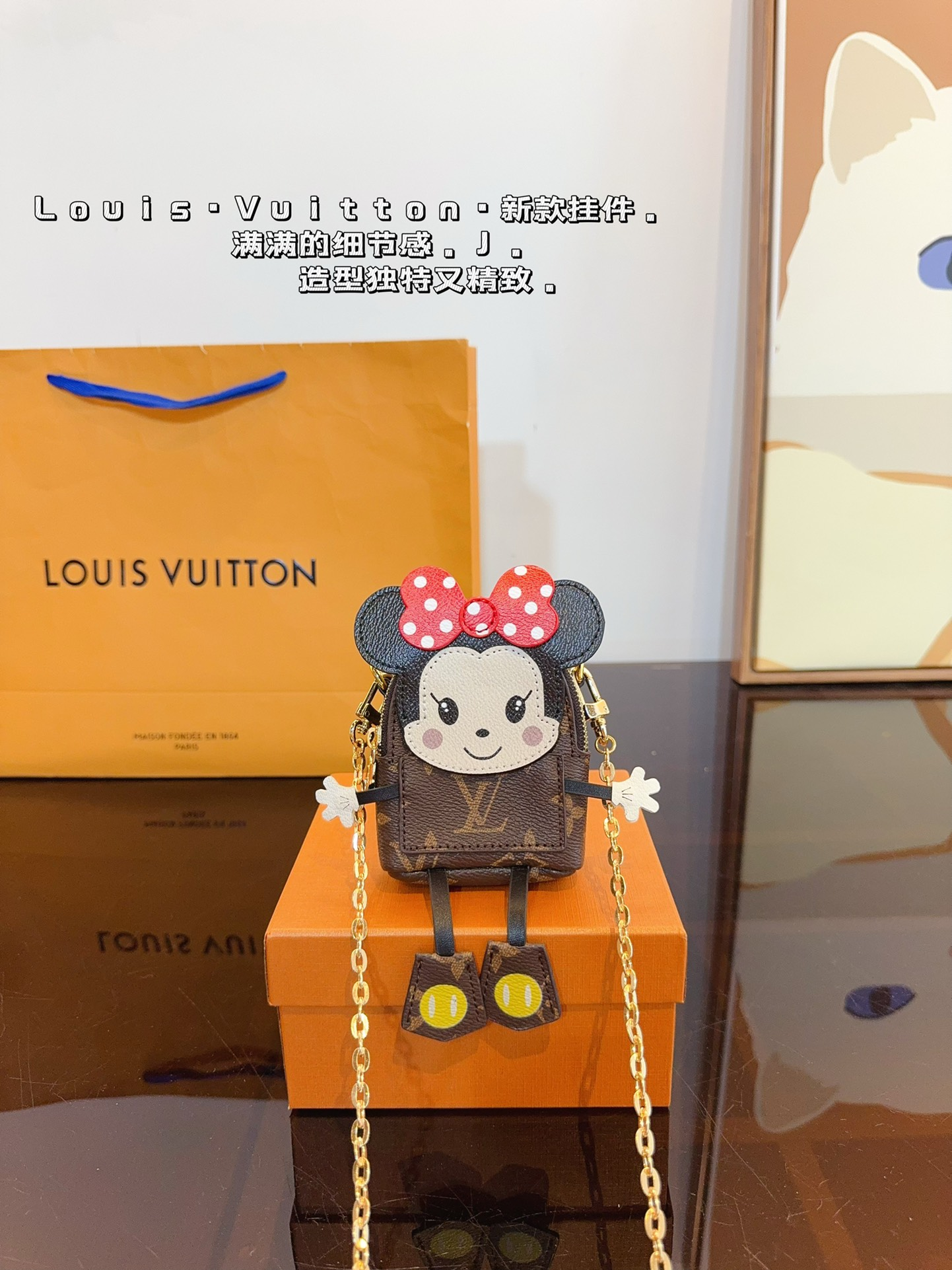 Louis new arrival wallet coin wallet size: 8*3*10 cm