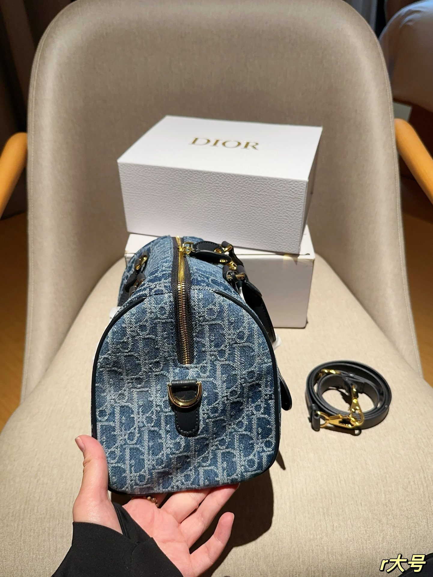 D Groove 20Denim Oblique denim bag