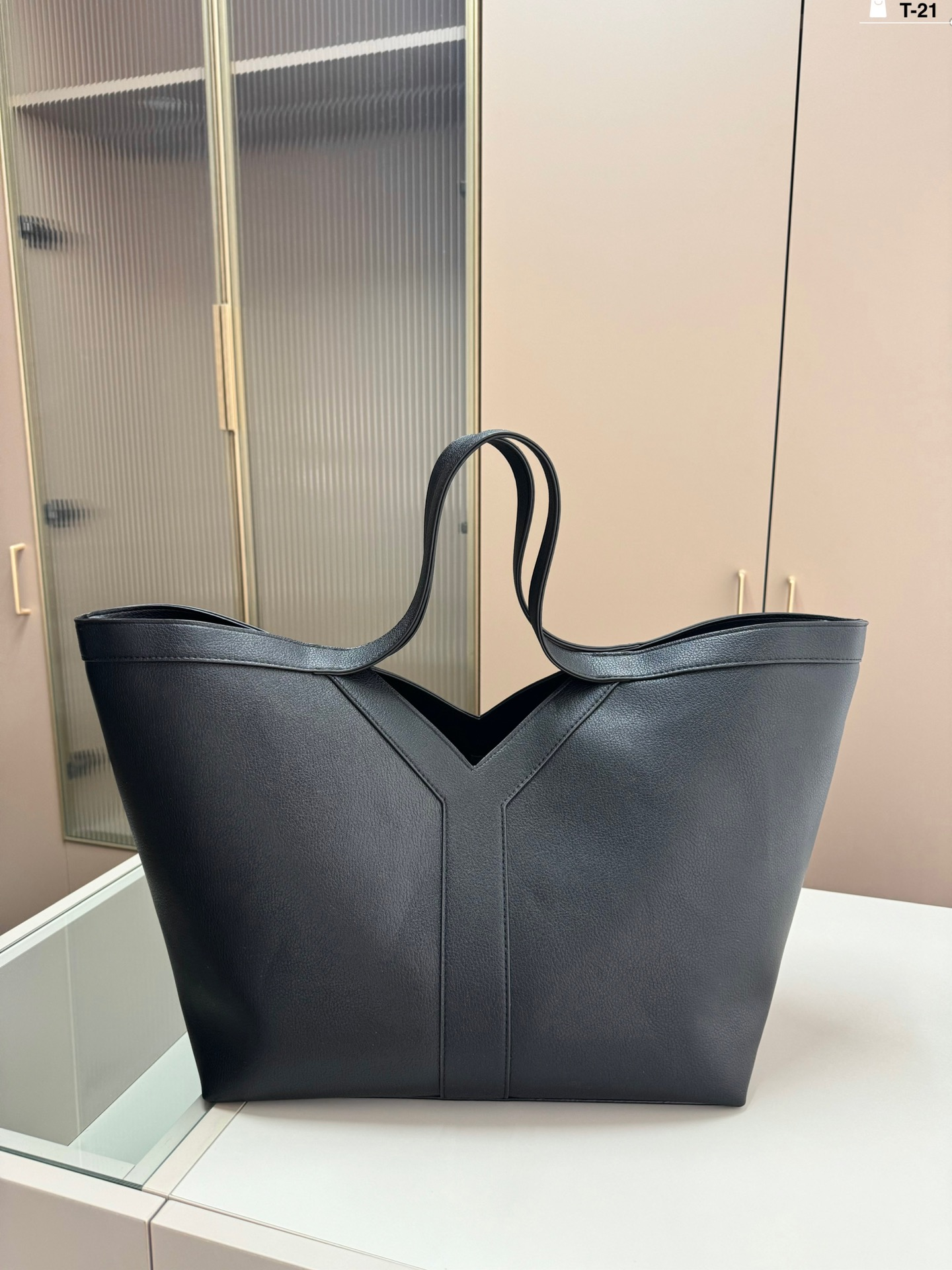 Y new arrival tote bag size: 37.22.34 cm