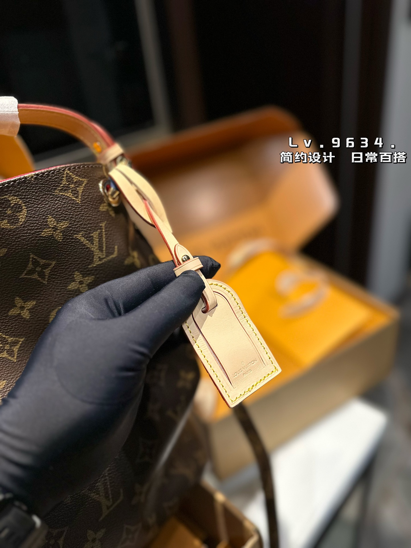 Louis new arrival graceful MM bag size: 36*33 cm