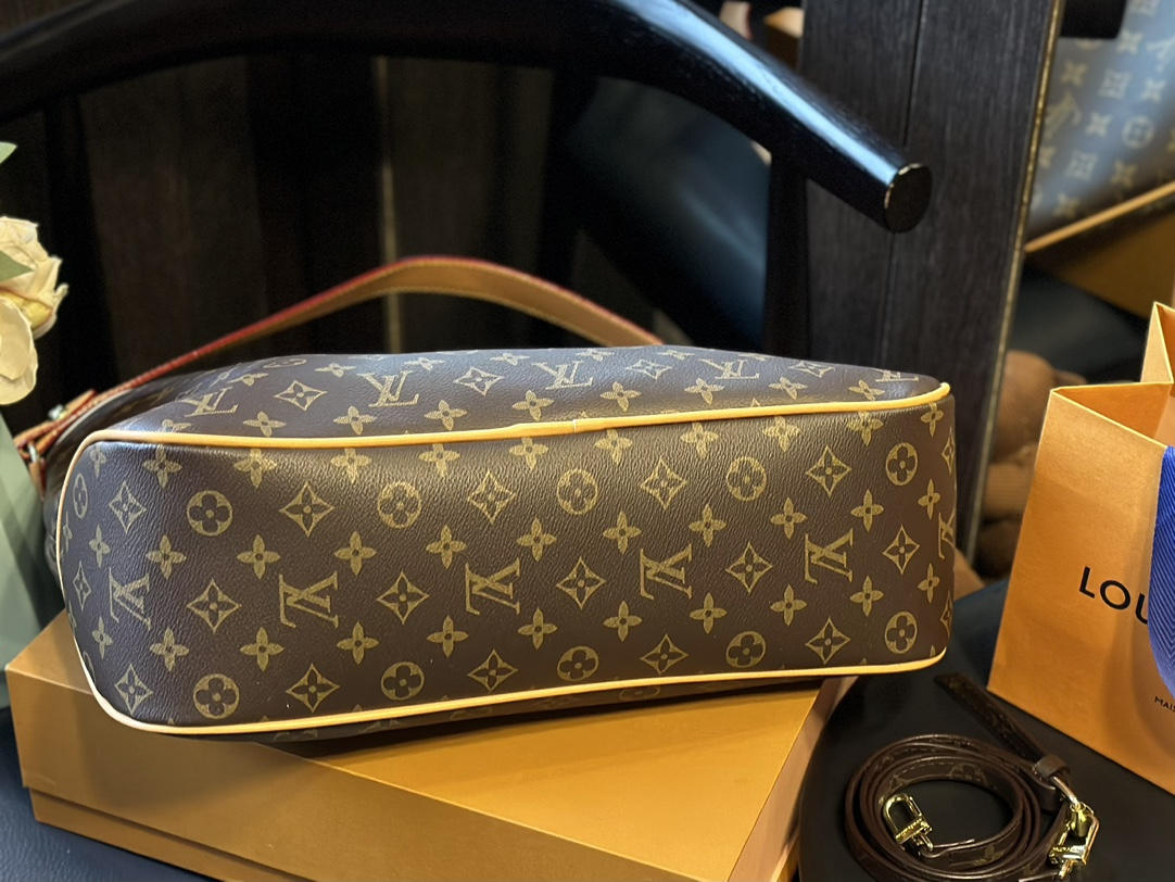 Louis new arrival vivian tote bag size: 36cm