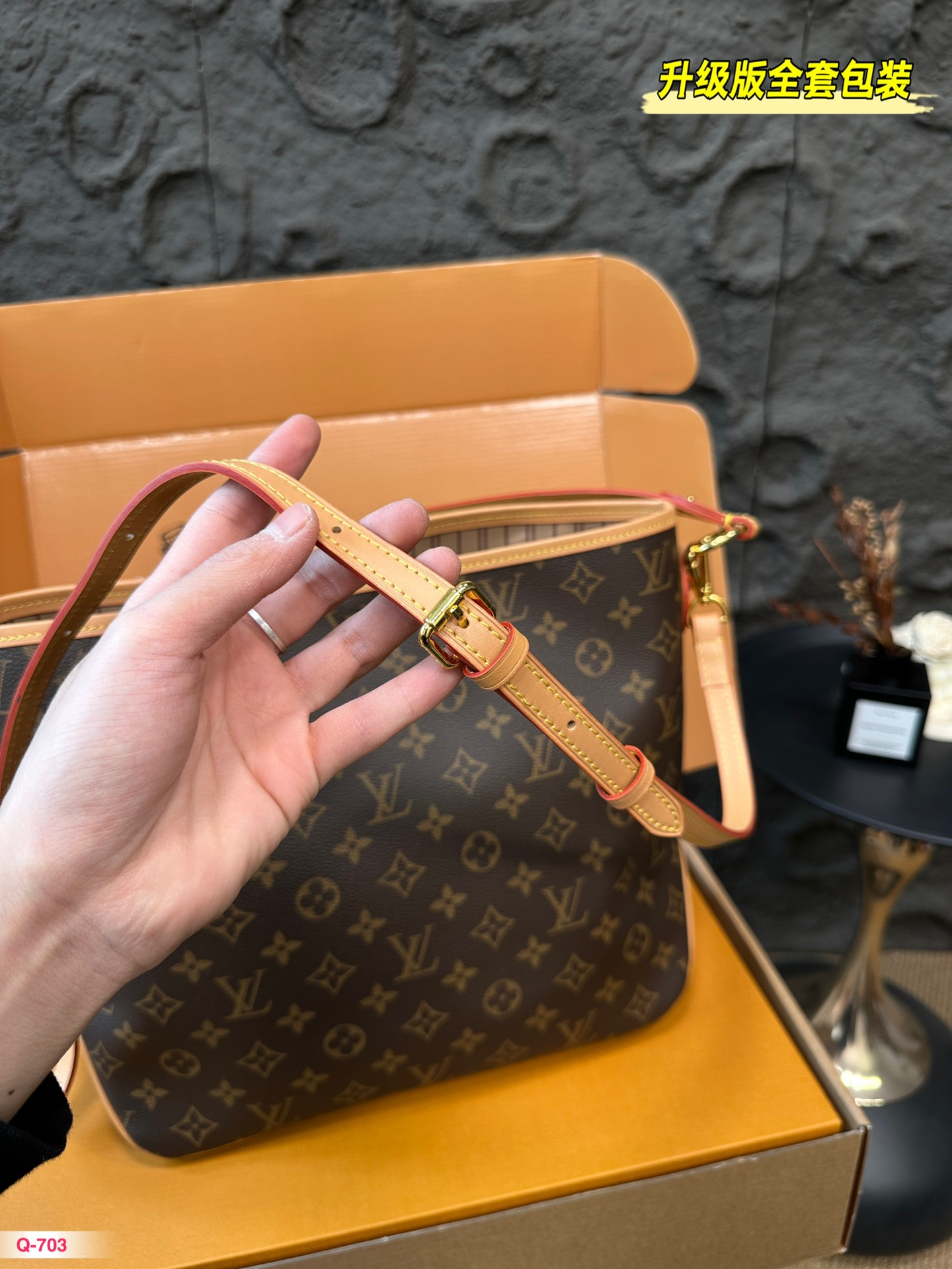 Louis new arrival vintage Delightful bag size: 34*28cm