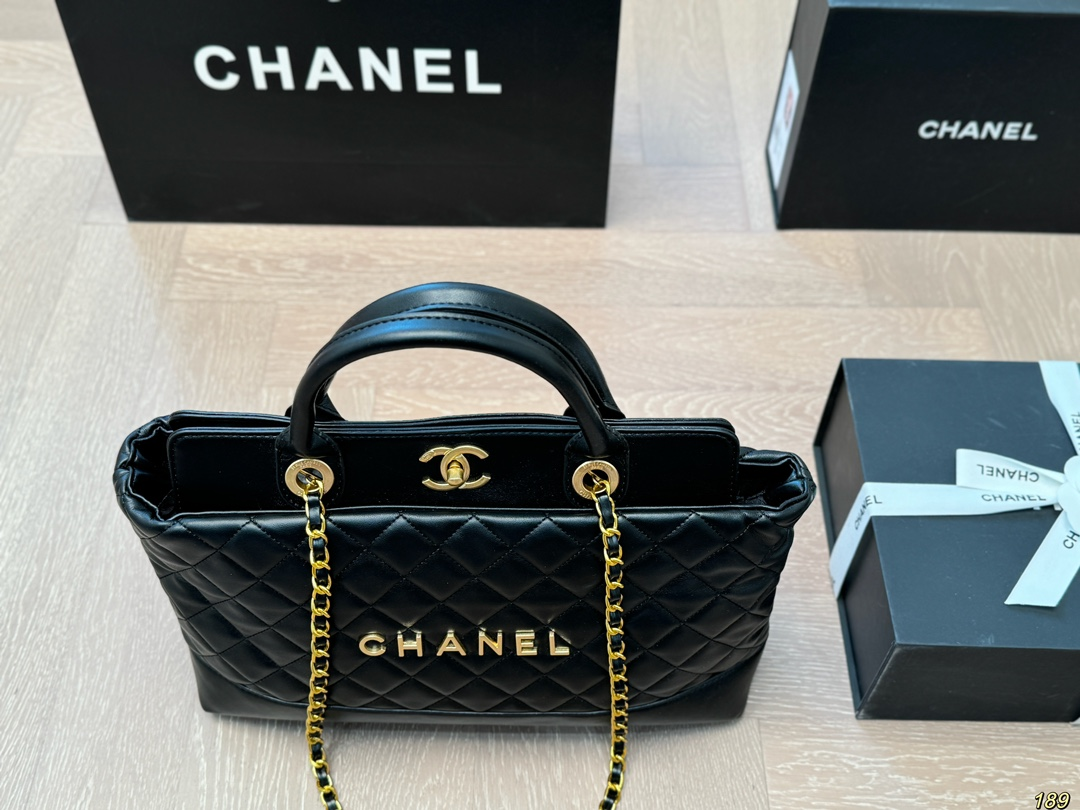 CC new arrival tote bag size: 34 * 20 cm