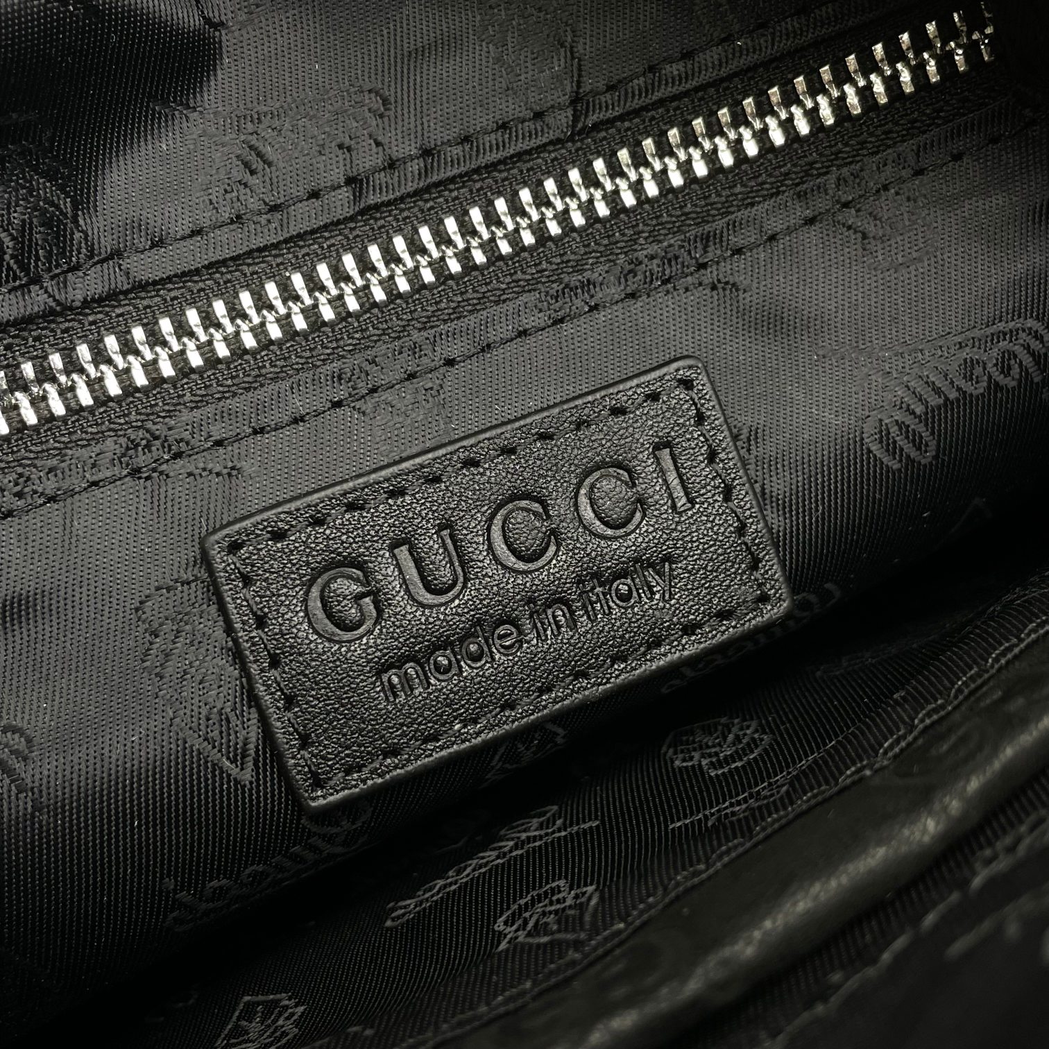 GG new arrival man bag size : 17x30x8 cm