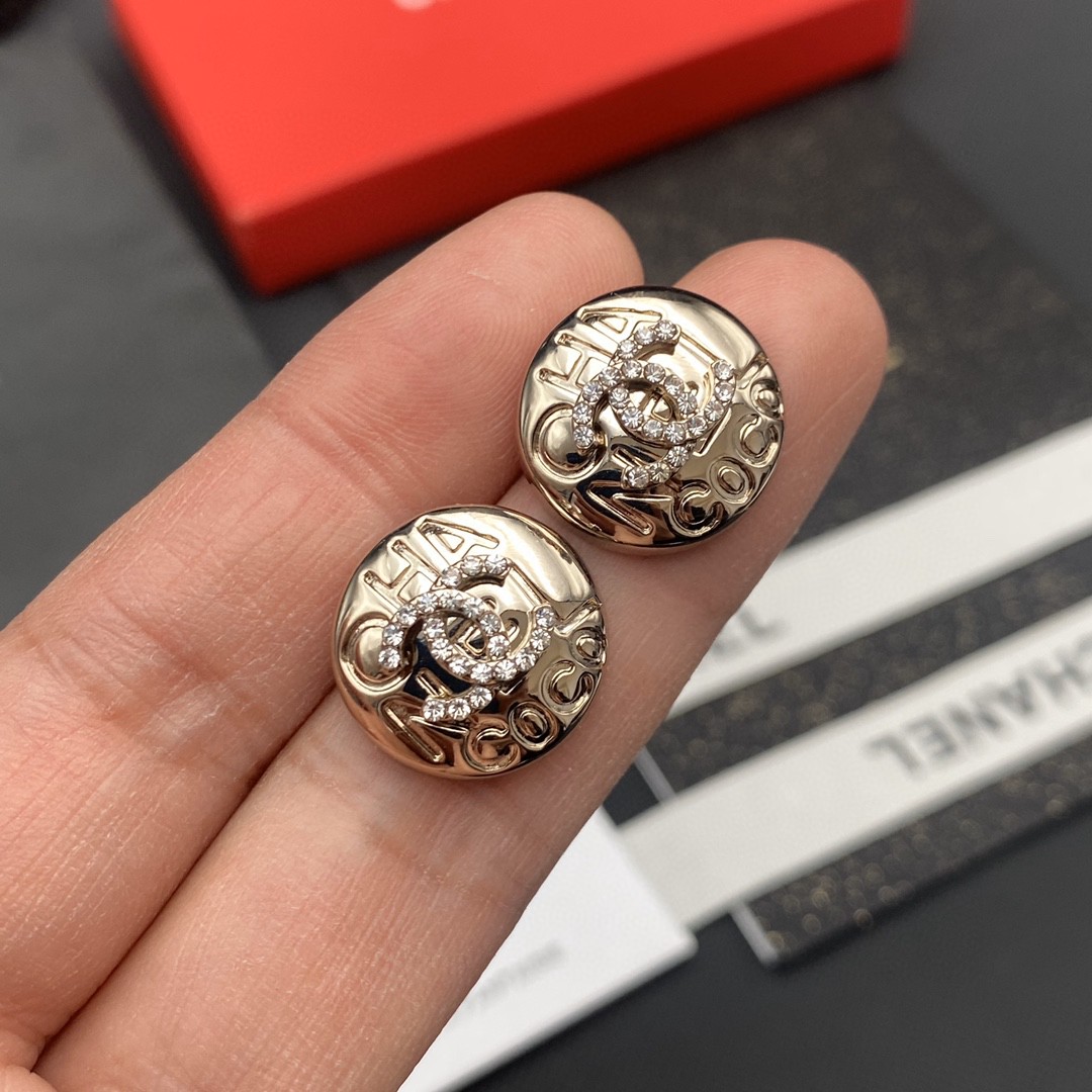 CC Earrings 0014