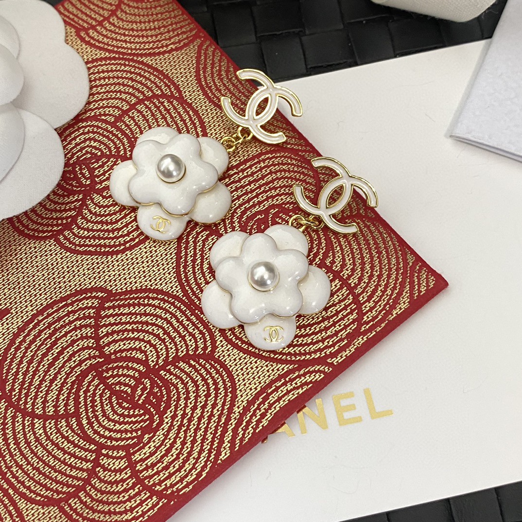 CC Earrings 0026