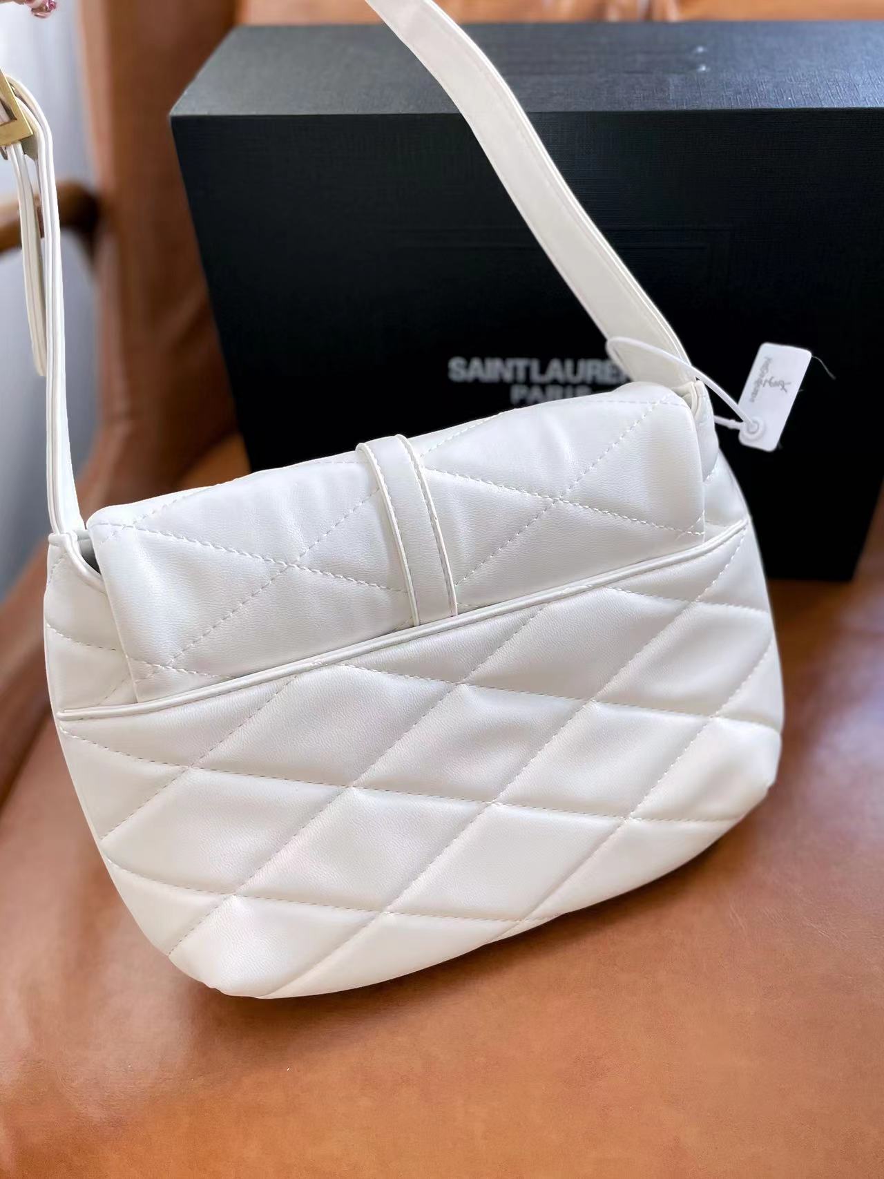 Y Le 57 Hobo Bag in Quilted Lambskin size: 27*20 cm