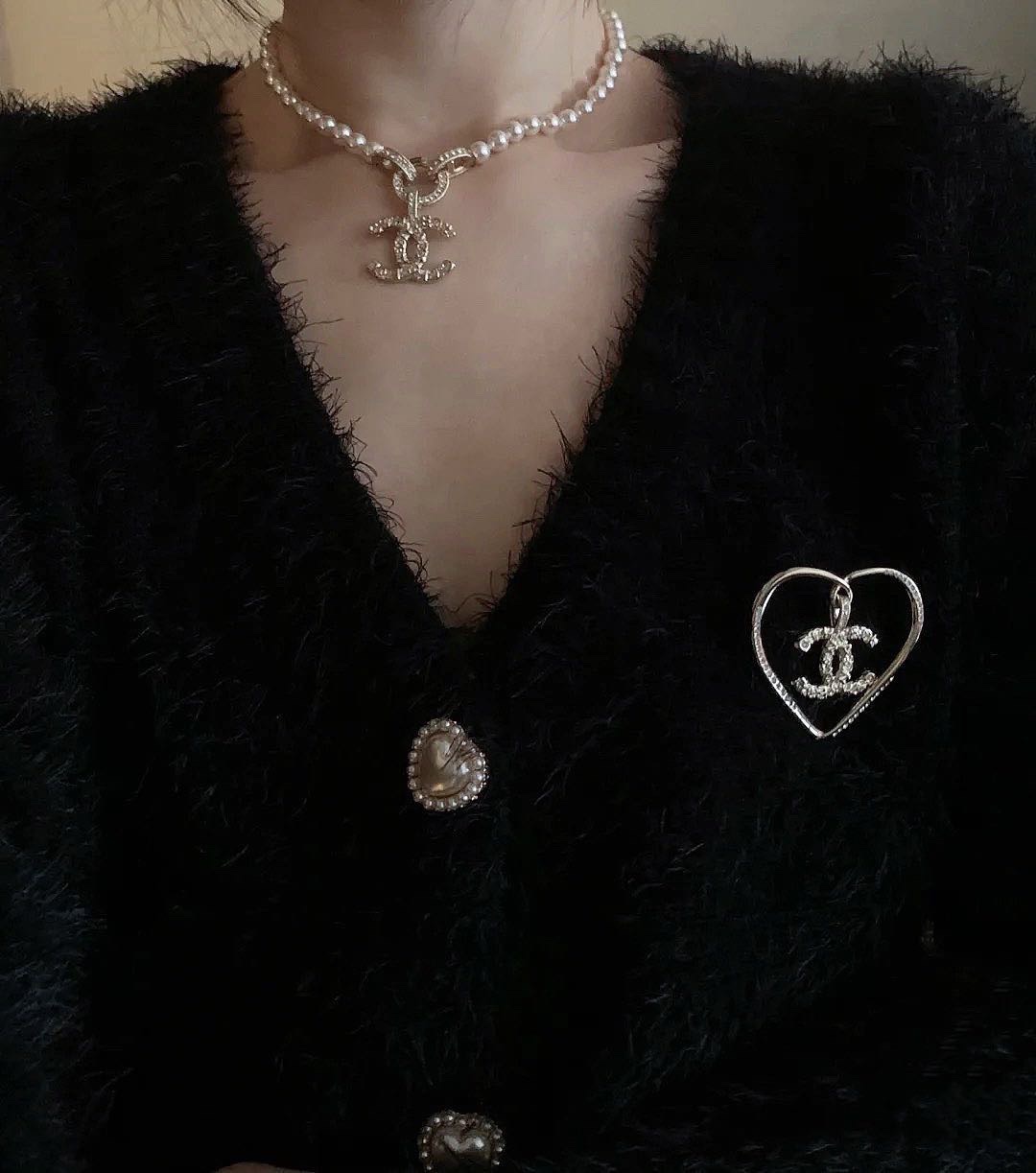 CC Necklace 0025
