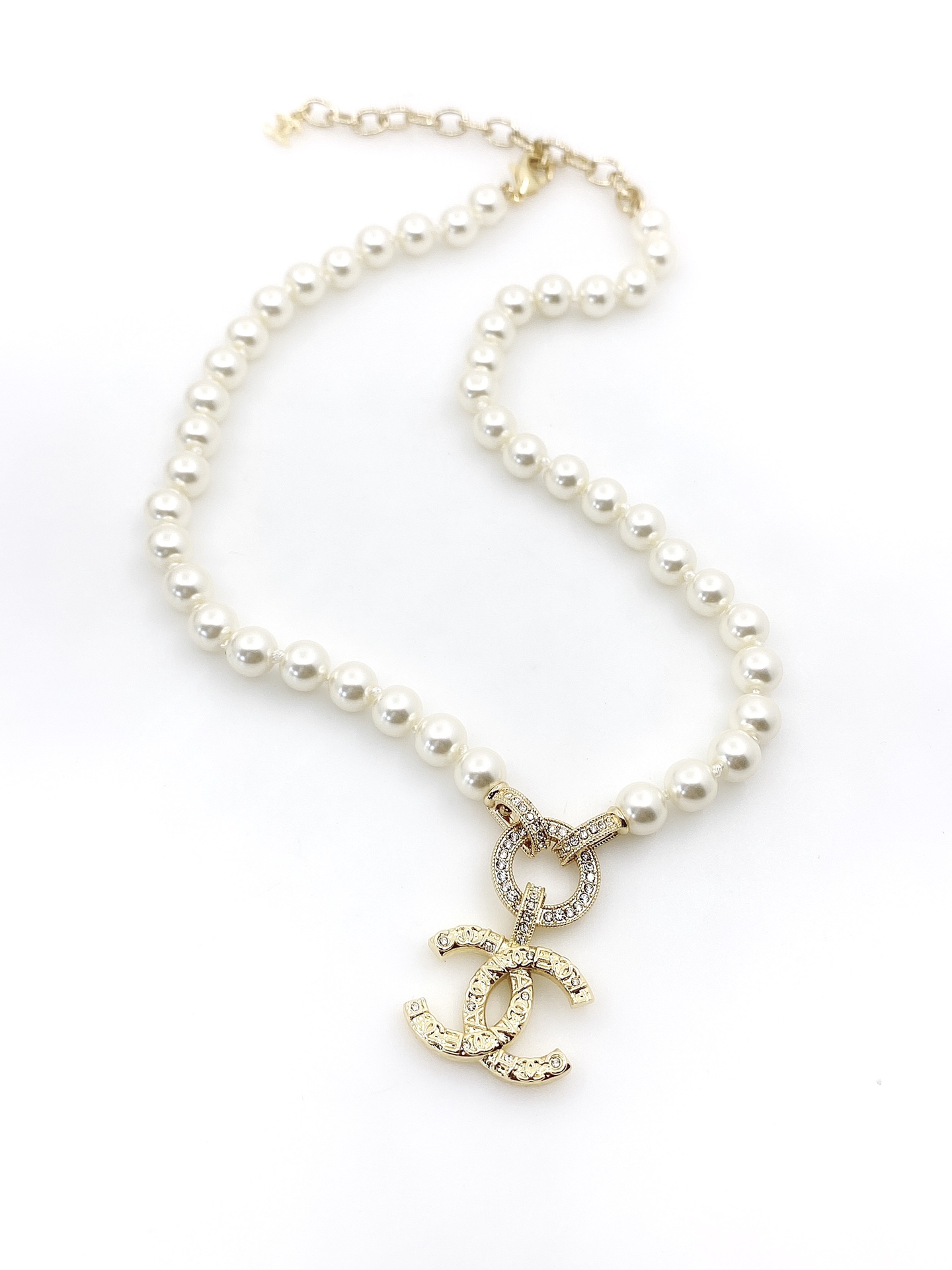CC Necklace 0025