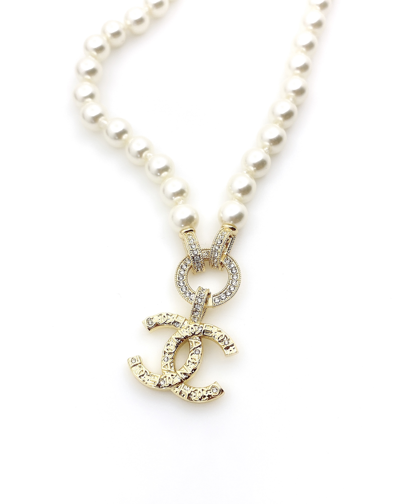 CC Necklace 0025