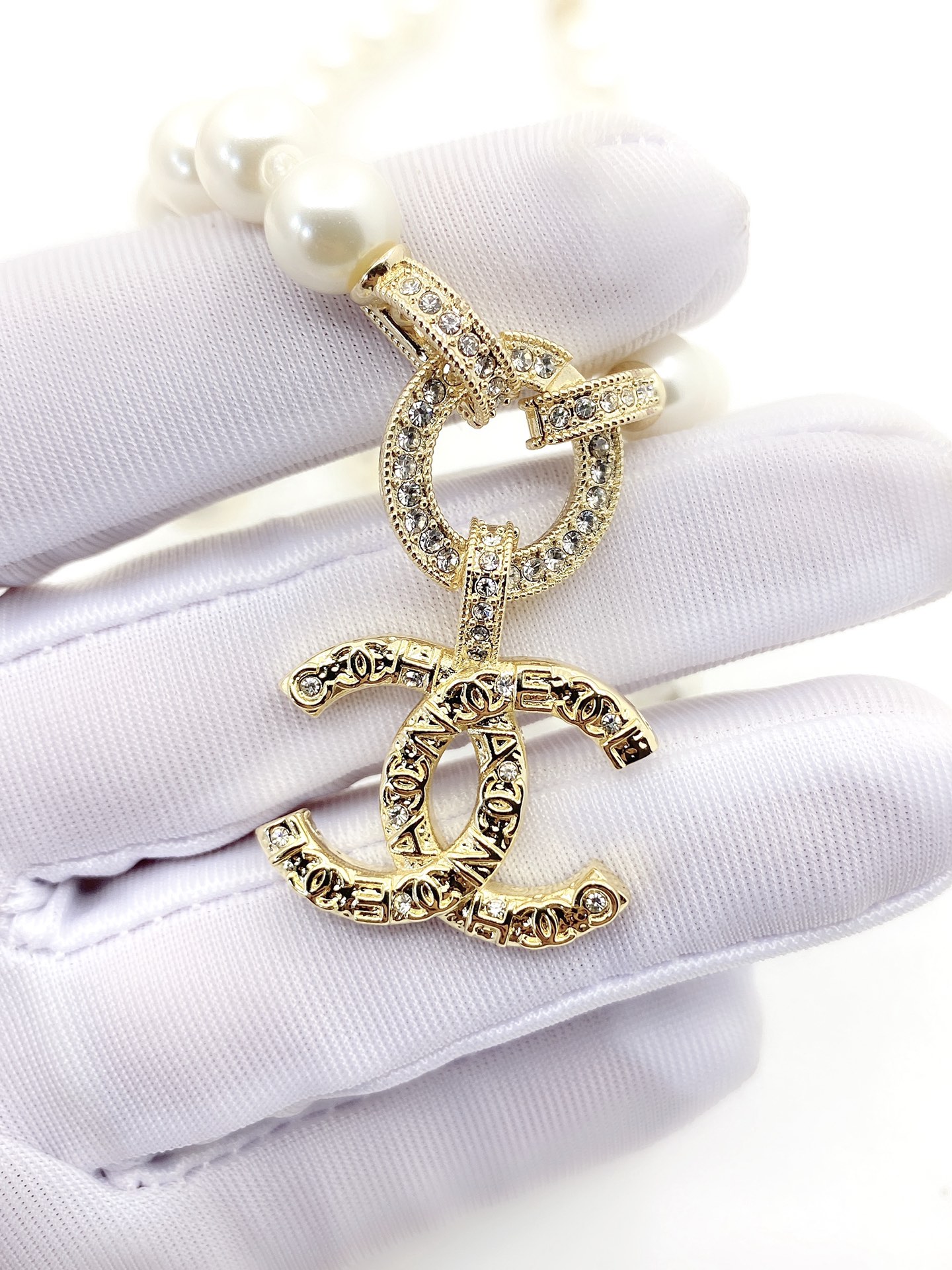 CC Necklace 0025