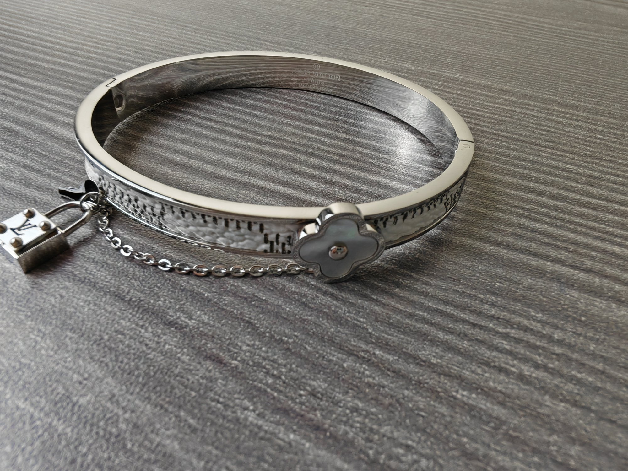 Lv New Arrival Bracelet 0016