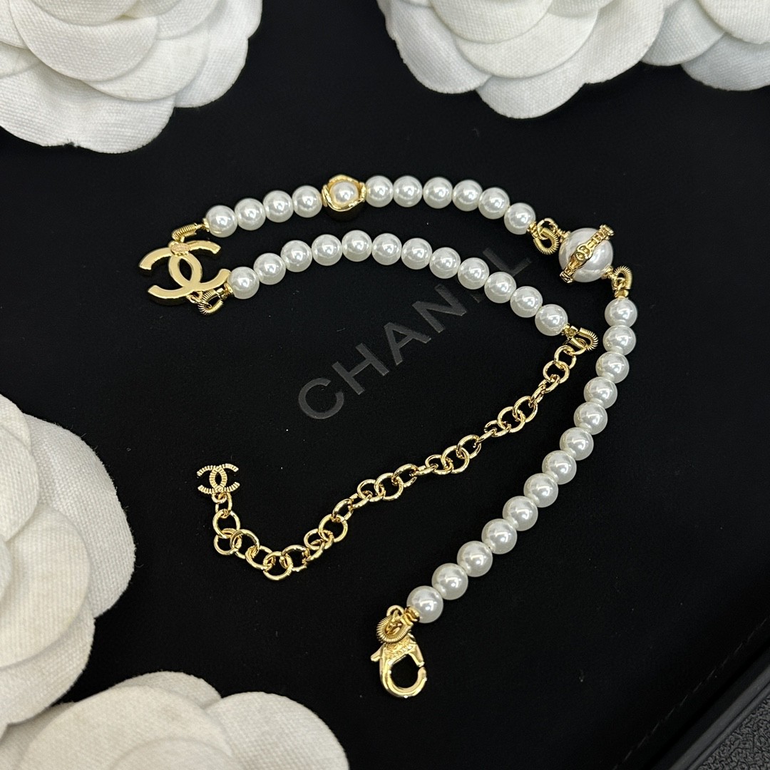 CC Necklace 0014