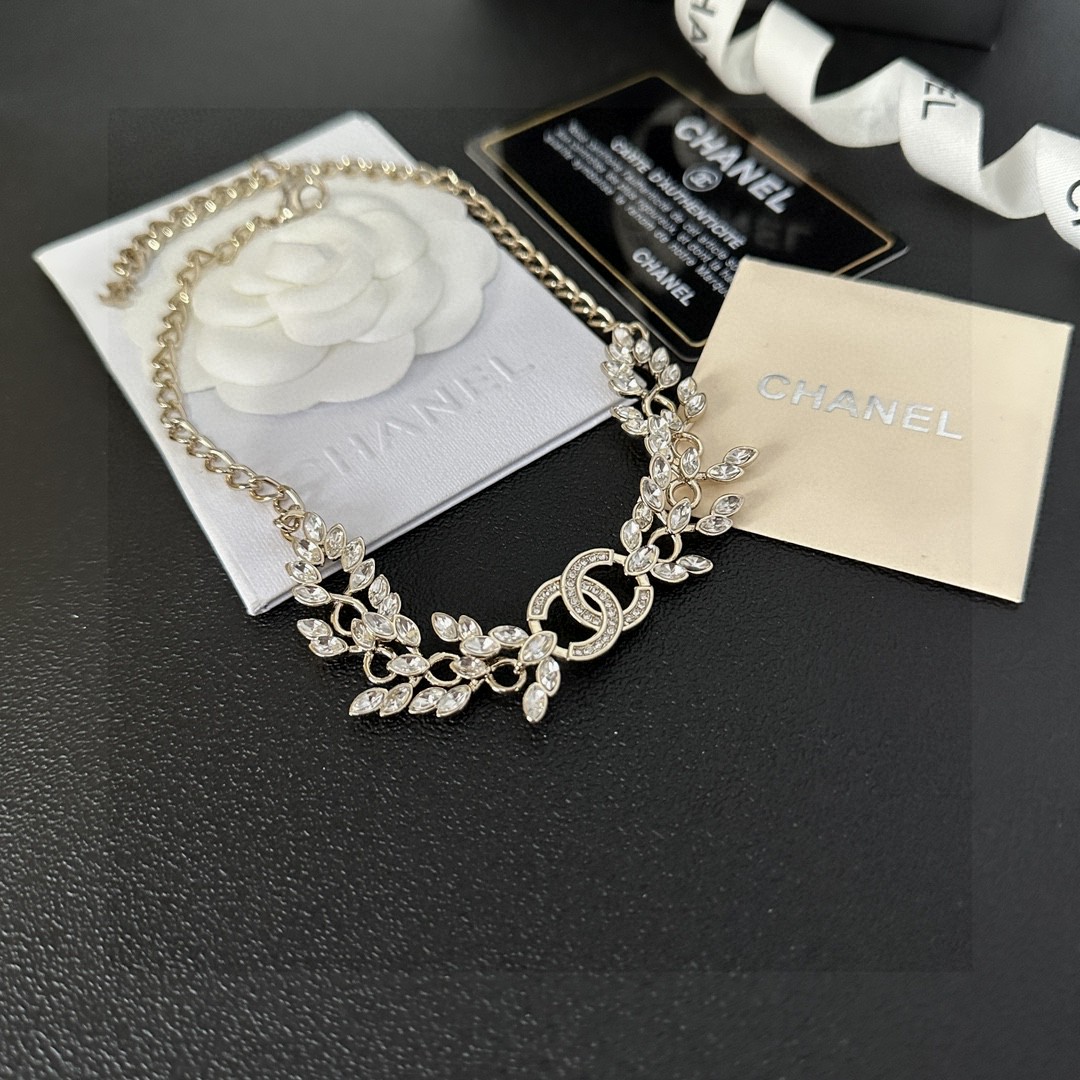 CC Necklace 0003