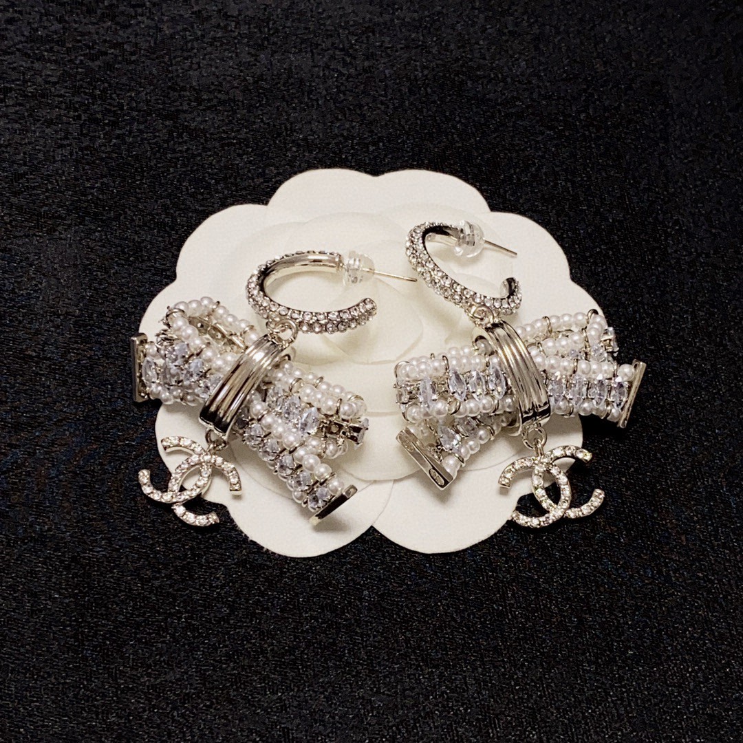 CC Earrings 0029
