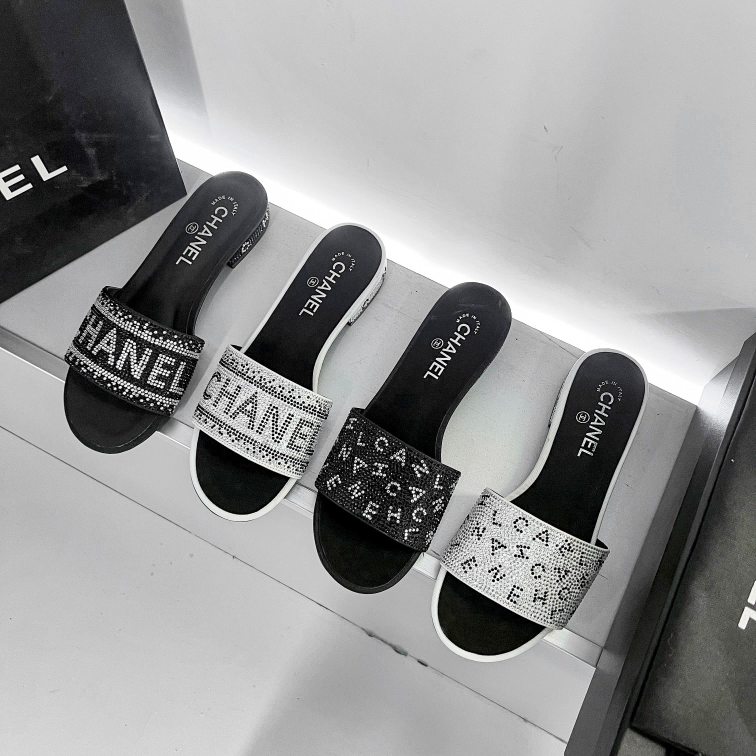 CC new arrival blingbling diamond slippers