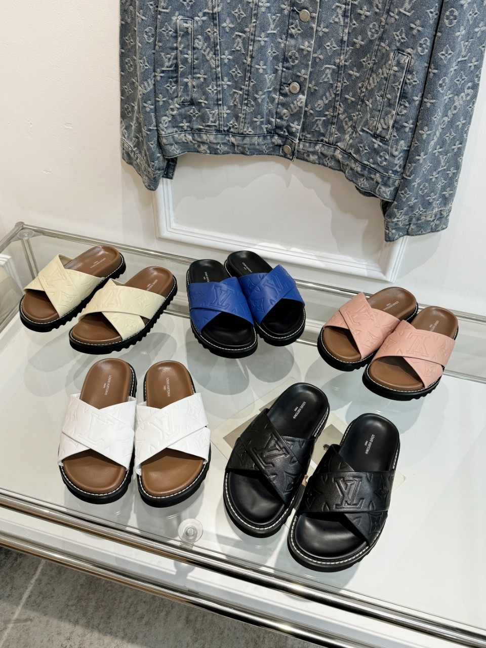 Louis new arrival summer slippers men and women