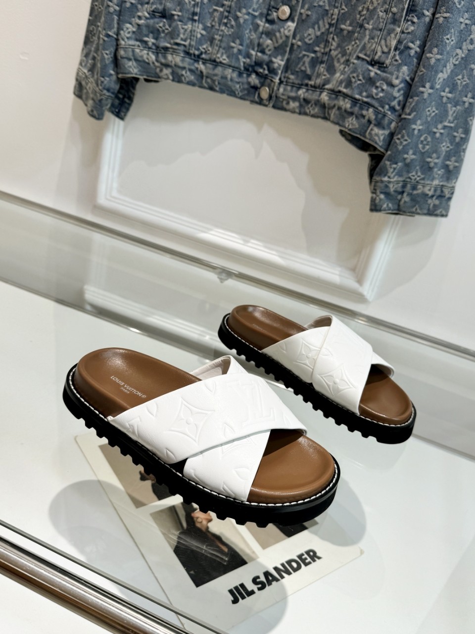 Louis new arrival summer slippers men and women