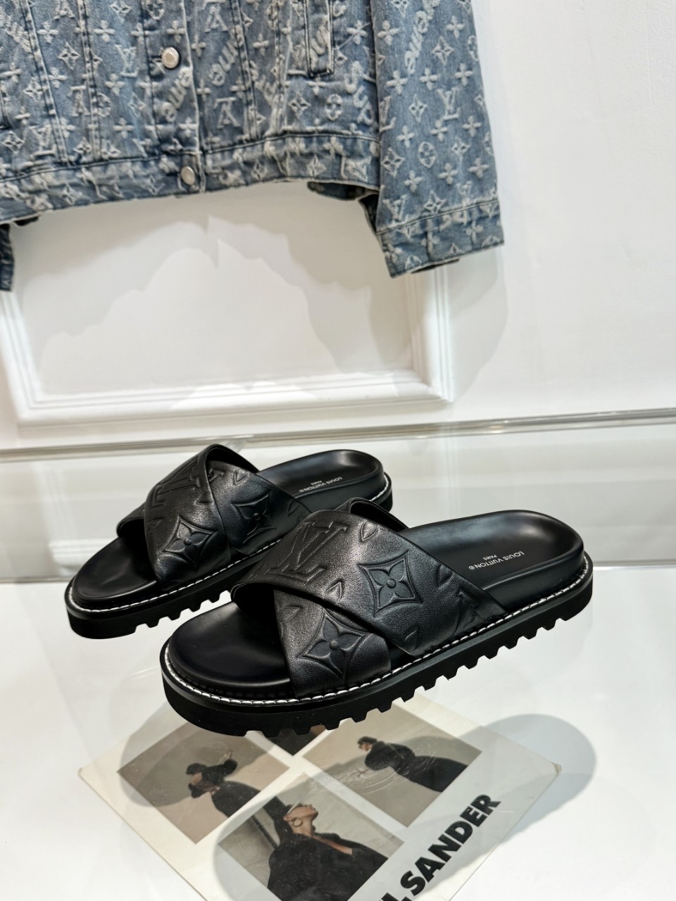 Louis new arrival summer slippers men and women