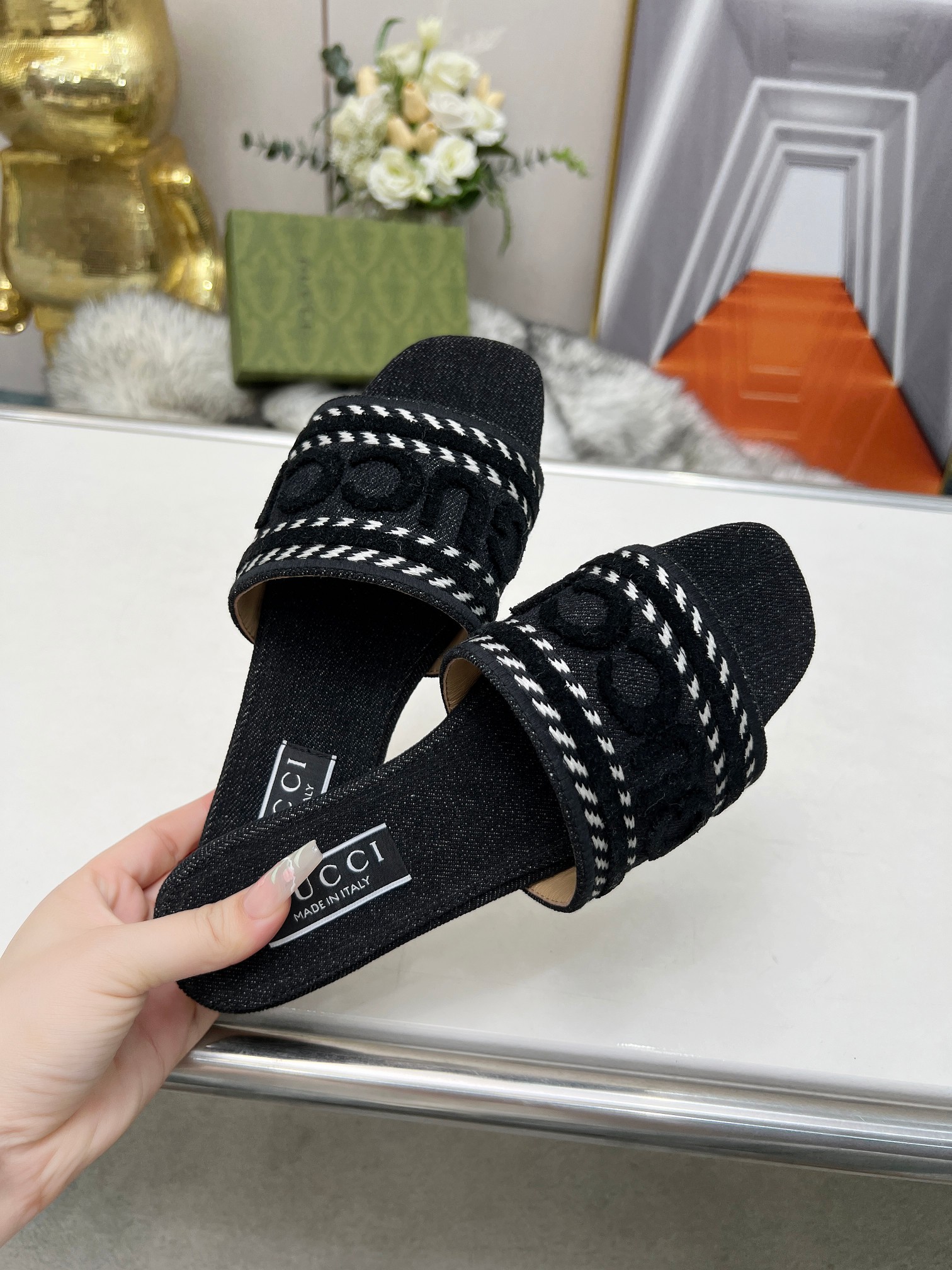 GG new arrival womne slippers 02