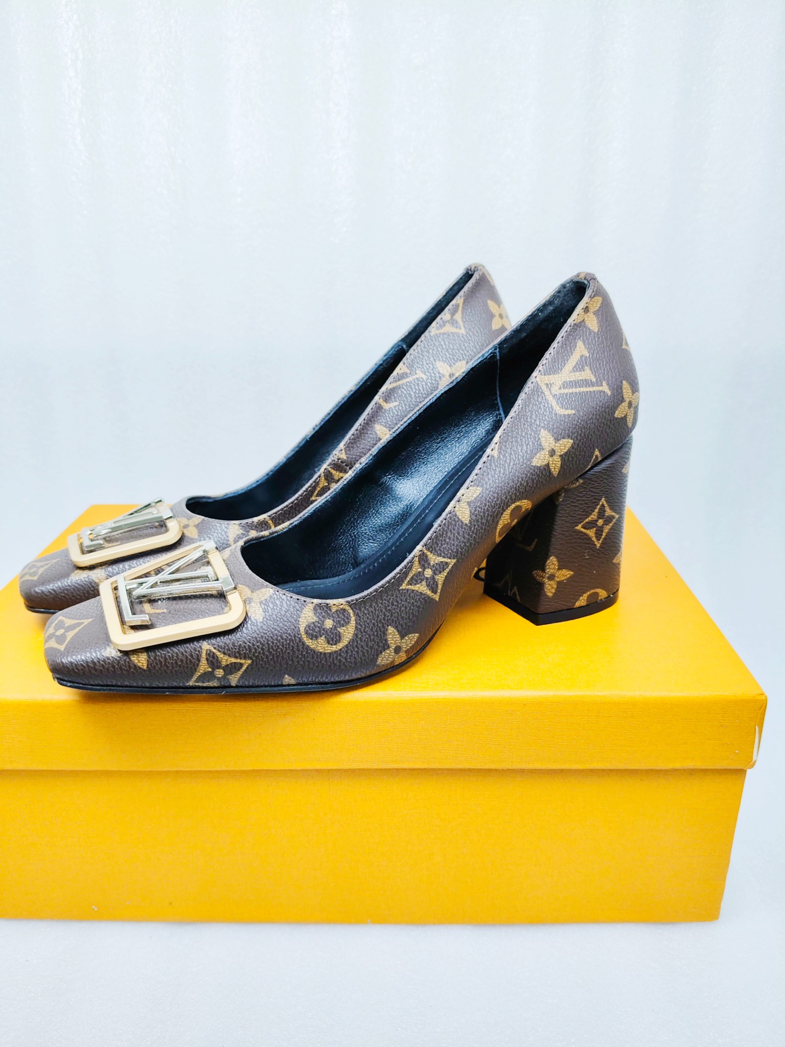 Louis new arrival women High heel 7.5 cm 003