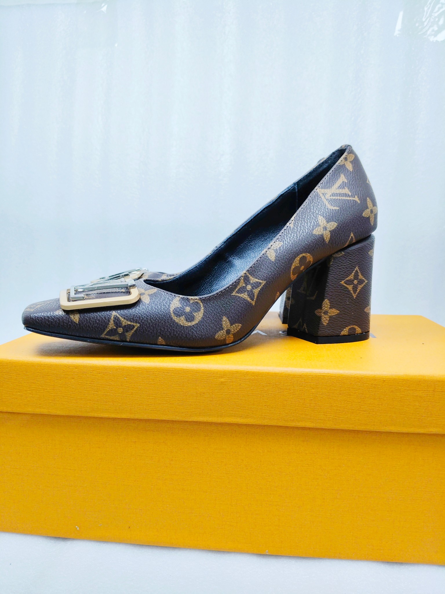 Louis new arrival women High heel 7.5 cm 003