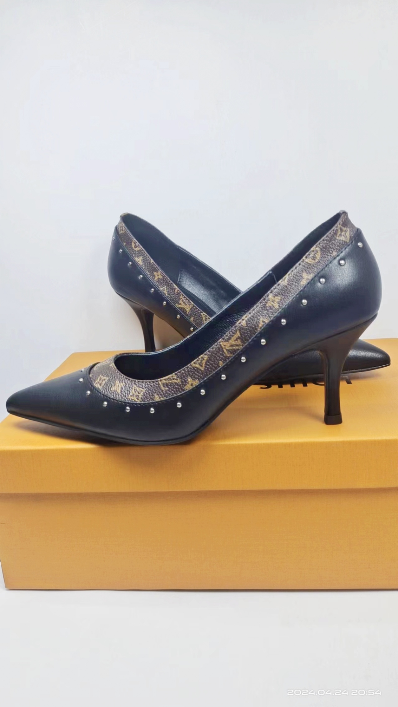 Louis new arrival women High heel 7.5 cm