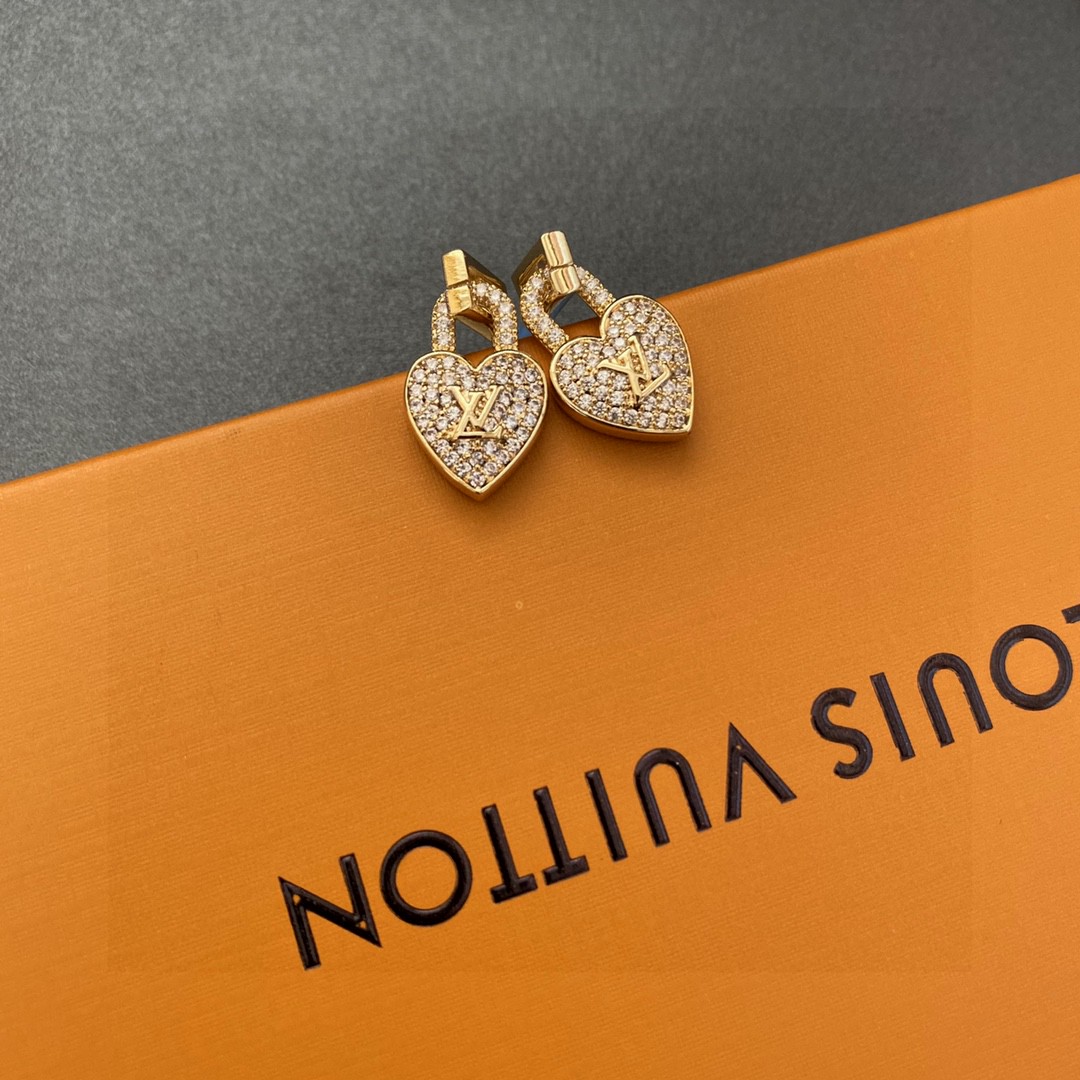 Lv New Arrival Earring 0009