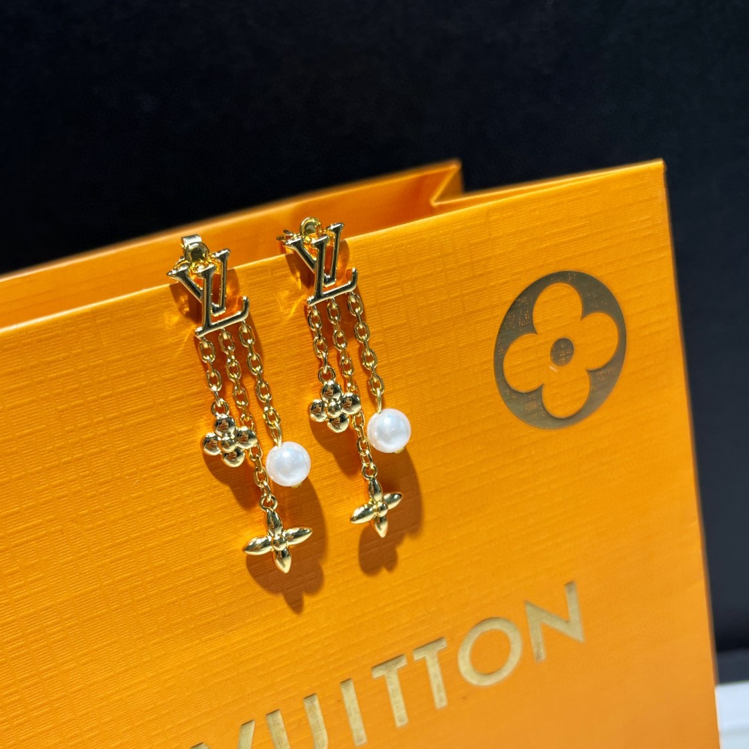 Lv New Arrival Earring 0006