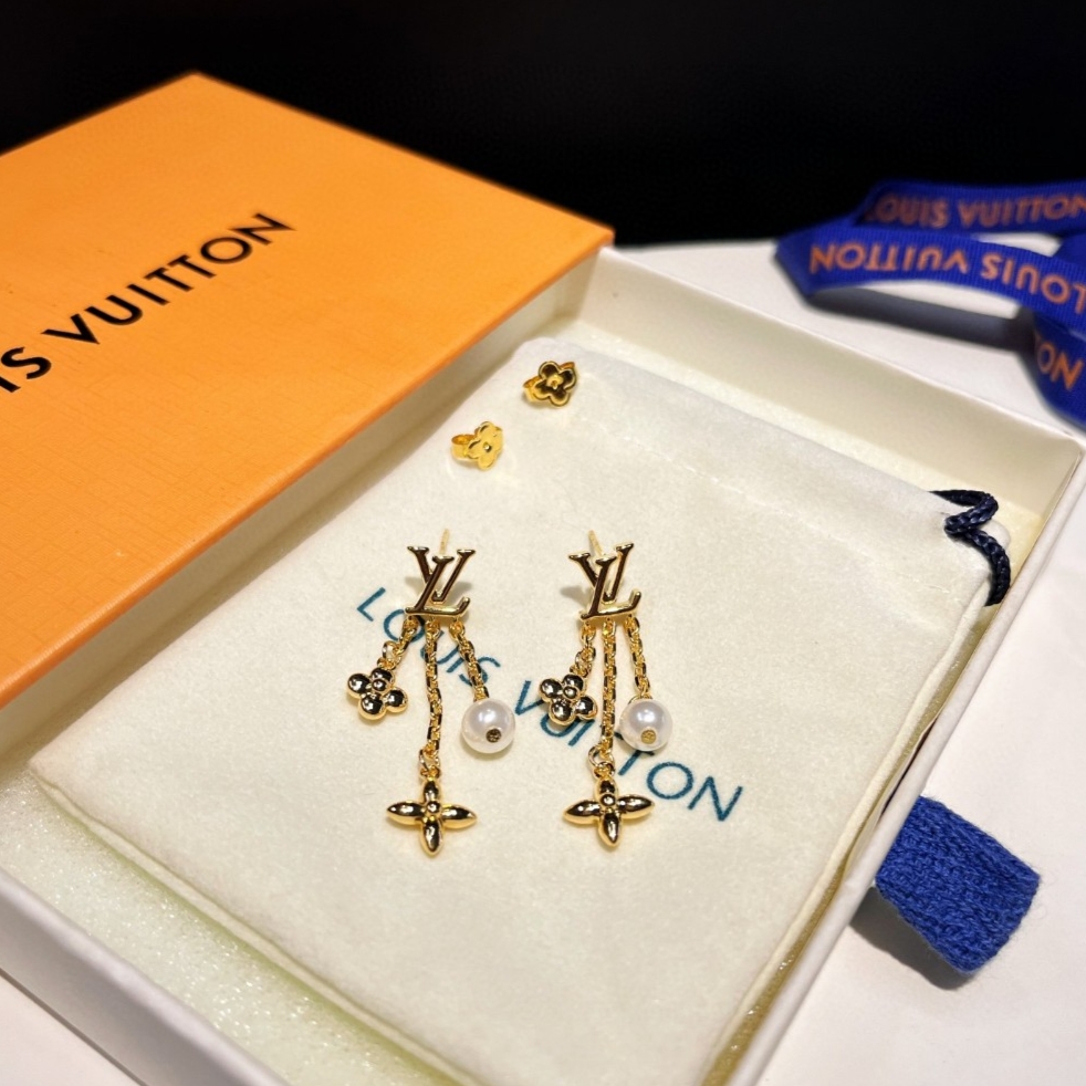 Lv New Arrival Earring 0006
